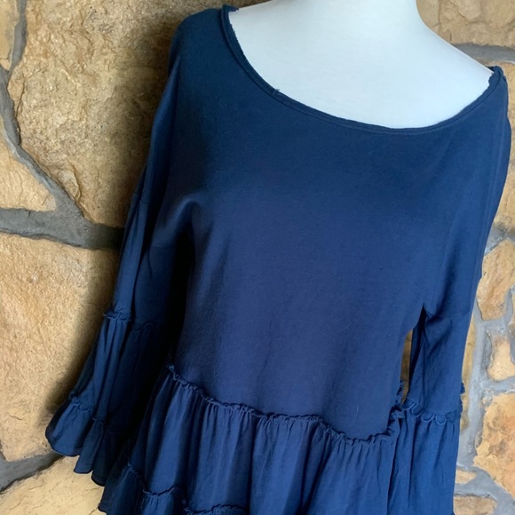 EUC Hannah Blue Knit Top with Ruffle - Size Medium - Picture 15 of 16